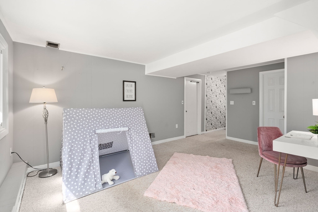 7 Spring Lane Framingham, MA 01701 - Photo 19 of 28 Gallery Image 19