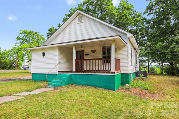 $289,500 | 250 Halyburton Street Northeast, Concord, NC 28025