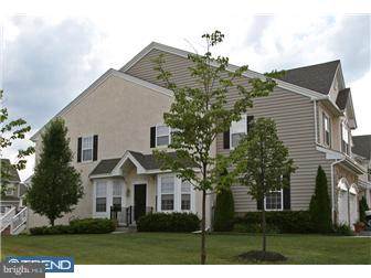 26 Wellington Road Newtown, PA 18940 - Photo 1 of 12 Exterior Front