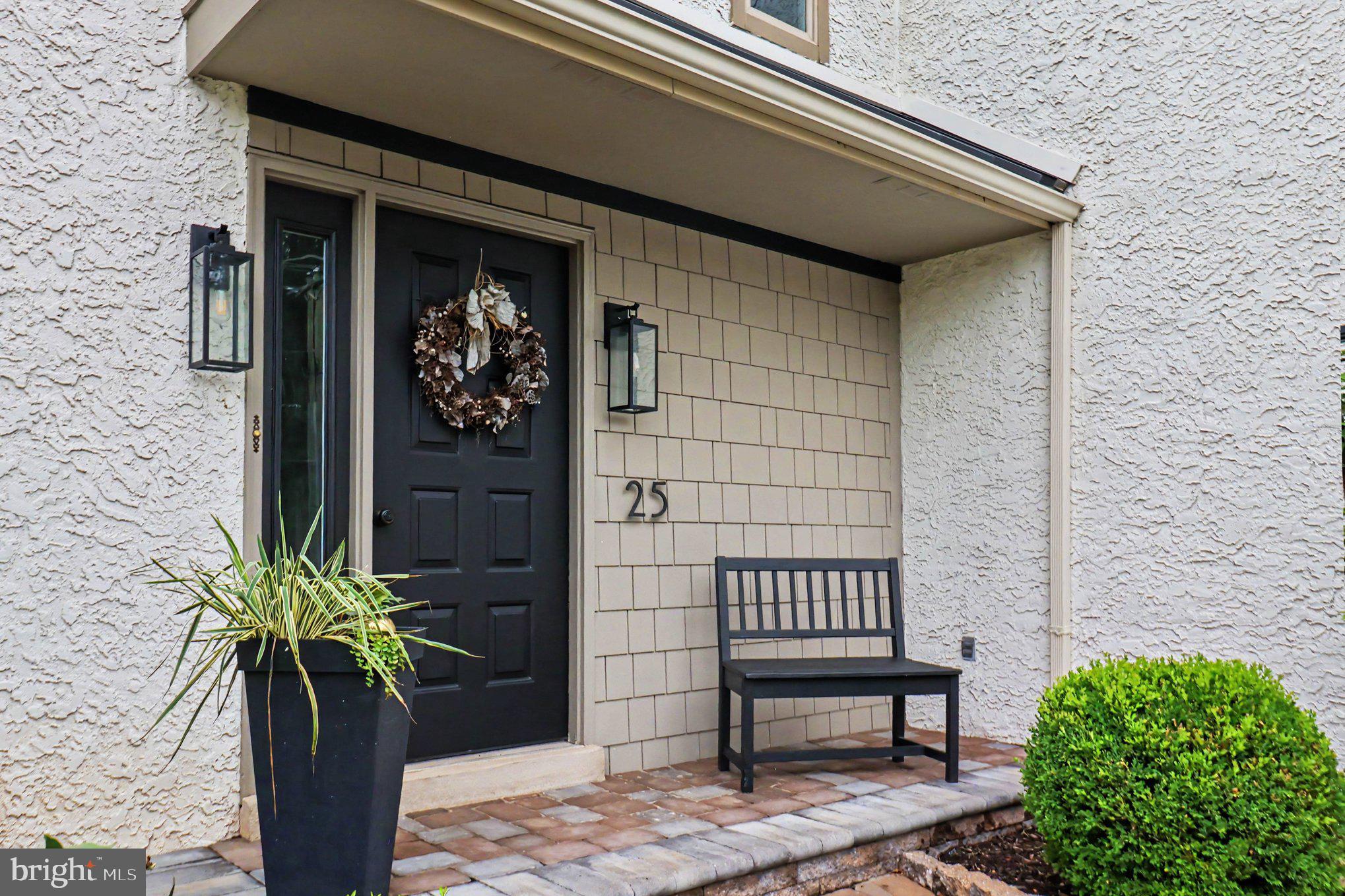 25 East Knowlton Road Media, PA 19063 - Photo 4 of 73 Charming entryway with welcoming decor.