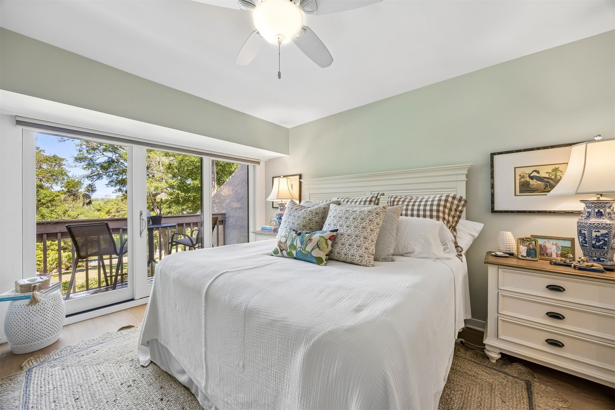 2005 Beachwood Road, Unit 2005 Amelia Island, FL 32034 - Photo 14 of 43 a bedroom with a large bed and a window