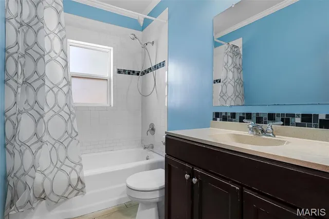 $234,900 | 300 Lincoln Drive, Fredericktown, MO 63645