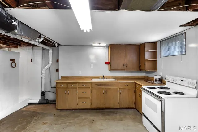 $234,900 | 300 Lincoln Drive, Fredericktown, MO 63645