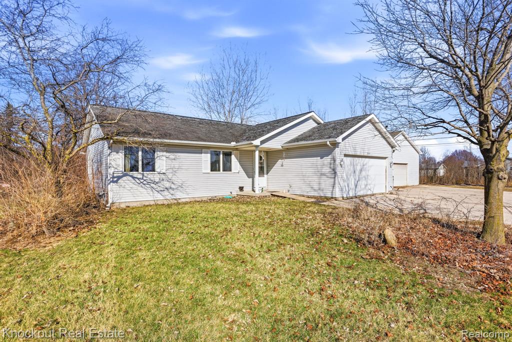 7045 Hospital Road Freeland, MI 48623 - Photo 5 of 35 Gallery Image 5