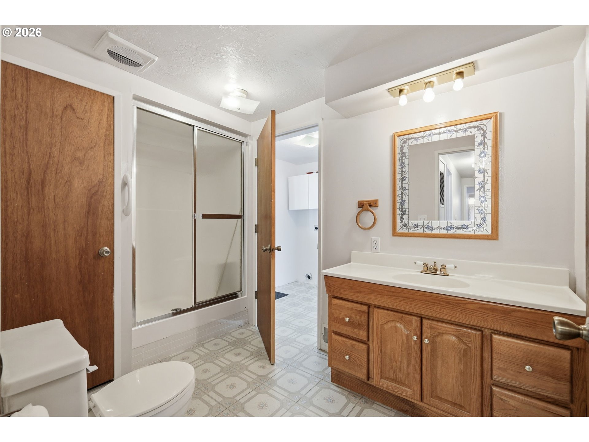 5335 Main Street, Unit 208 Springfield, OR 97478 - Photo 20 of 48 Bathroom