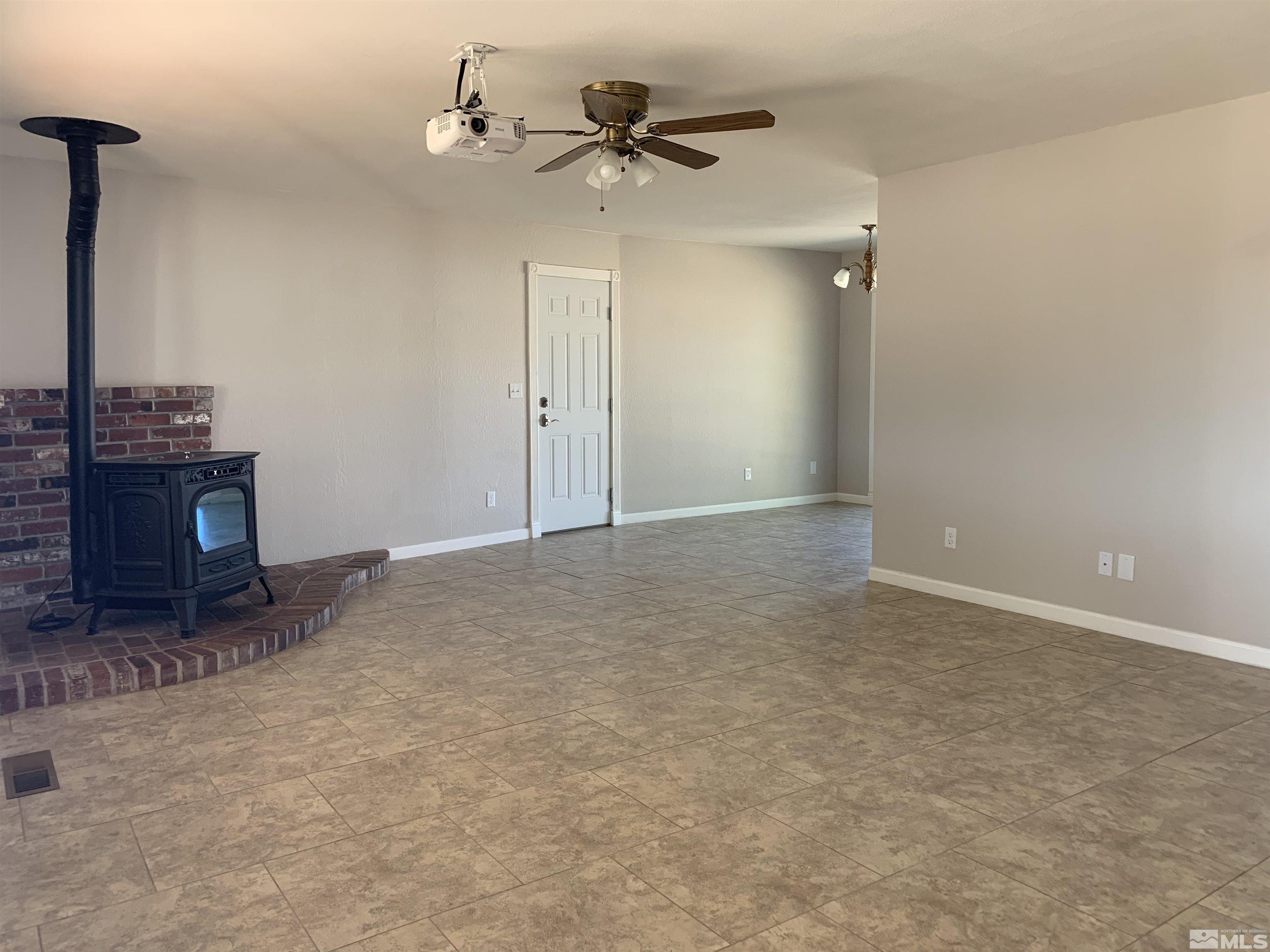575 Utah Street Reno, NV 89506 - Photo 4 of 22 Photo 4