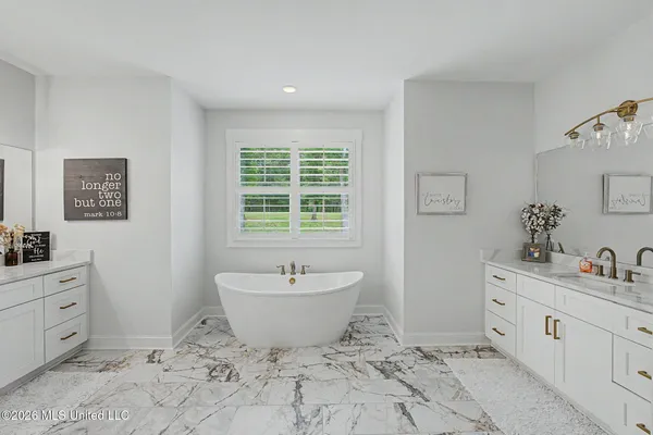 $768,000 | 199 Louise Road, Byhalia, MS 38611