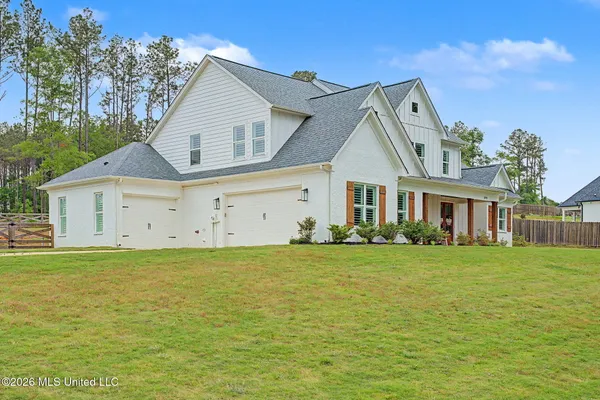$768,000 | 199 Louise Road, Byhalia, MS 38611