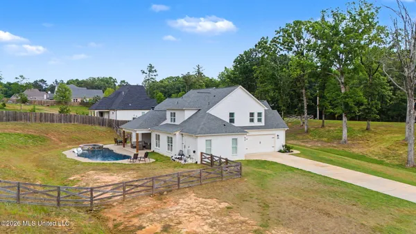 $768,000 | 199 Louise Road, Byhalia, MS 38611