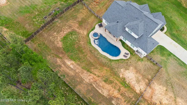 $768,000 | 199 Louise Road, Byhalia, MS 38611