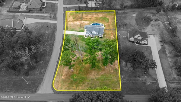 $768,000 | 199 Louise Road, Byhalia, MS 38611
