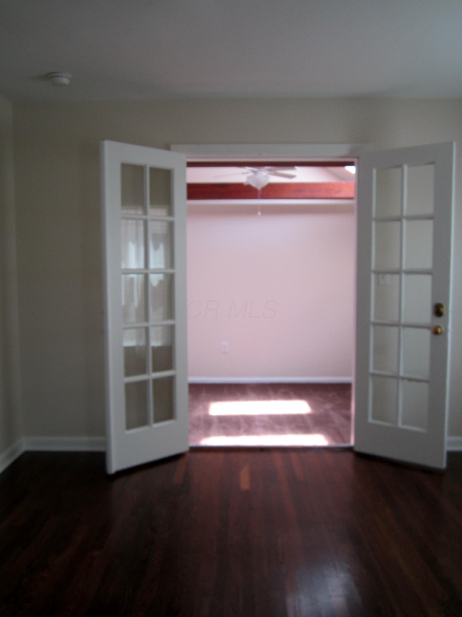132 Edgevale Road Columbus, OH 43209 - Photo 8 of 39 Gallery Image 8