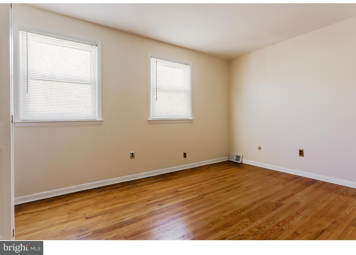 747 Hill Road Philadelphia, PA 19128 - Photo 12 of 17 Gallery Image 12