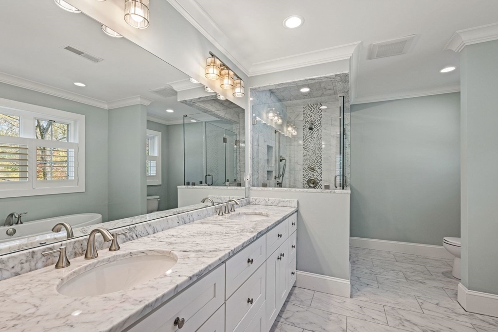 12 Pelham Road Weston, MA 02493 - Photo 19 of 34