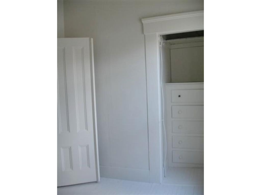 11 Summer Street Rochester, NH 03867 - Photo 2 of 15