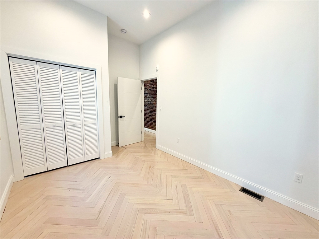 182 Webster Street, Unit 1 Boston, MA 02128 - Photo 21 of 41
