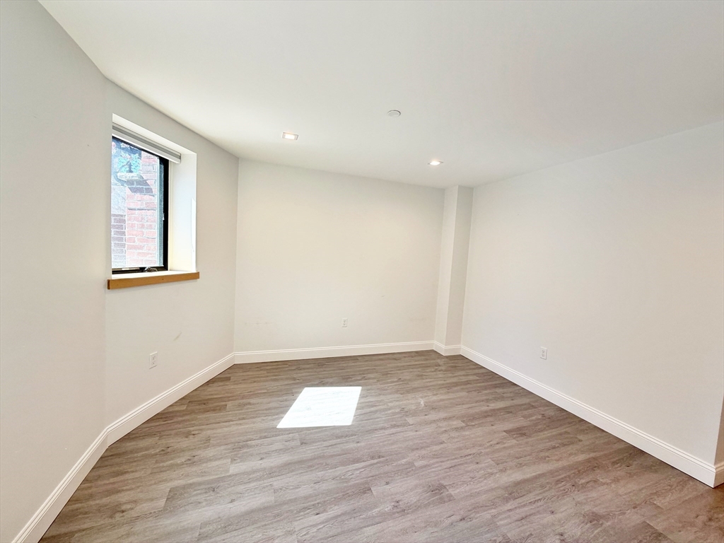182 Webster Street, Unit 1 Boston, MA 02128 - Photo 33 of 41