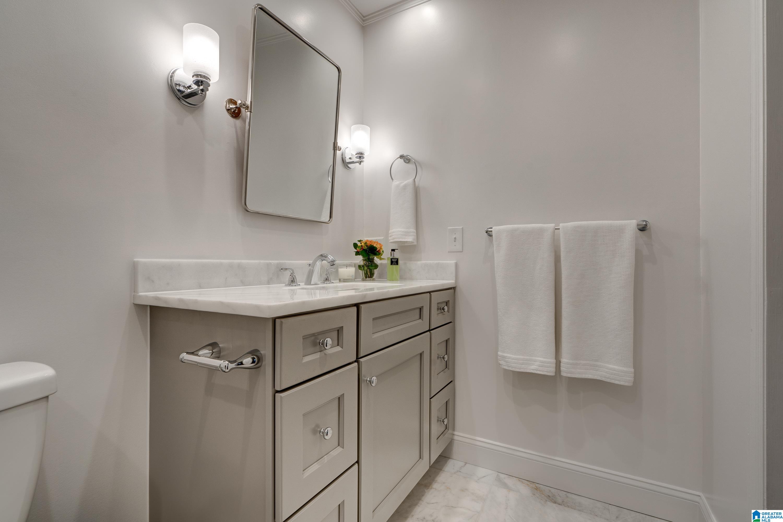 3769 North Woodridge Road Birmingham, AL 35223 - Photo 19 of 34
