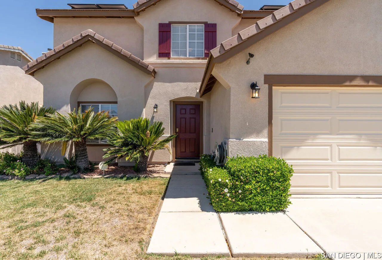 23208 Catt Road Wildomar, CA 92595 - Photo 5 of 29 Gallery Image 5