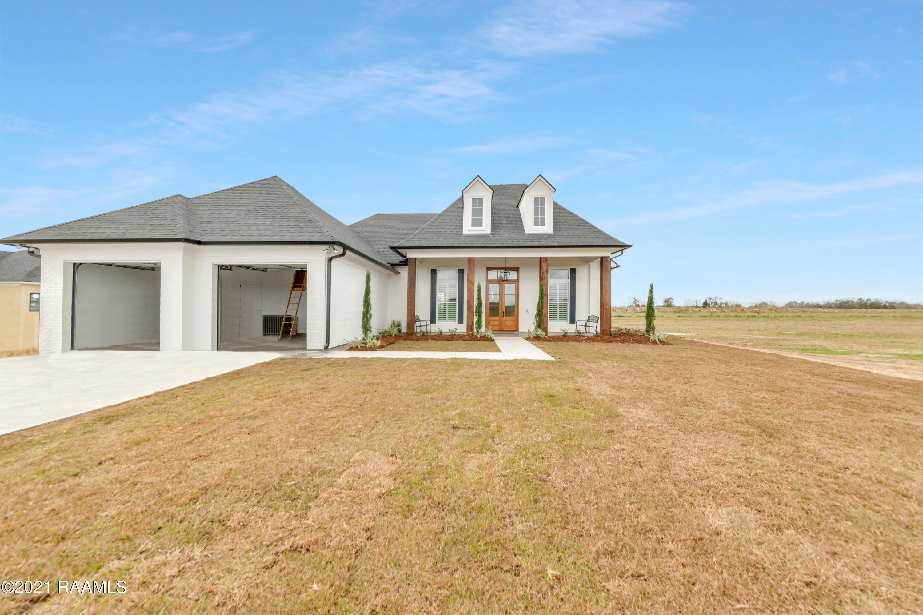 199 Cypress Bend Road Scott, LA 70583 - Photo 2 of 43 199CypressEXT-2