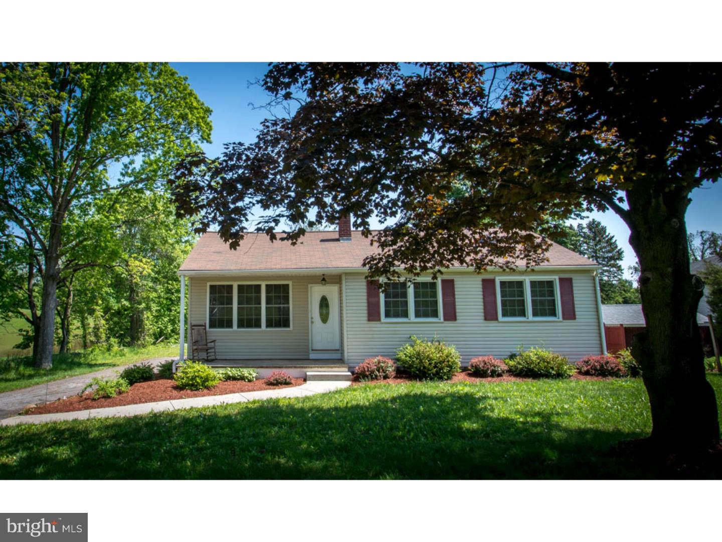 279 Kulp Road Pottstown, PA 19465 - Photo 1 of 17