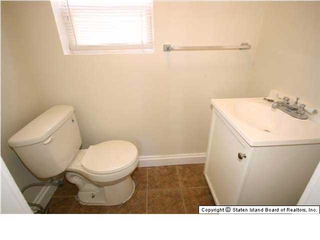 83 Harbor Road Staten Island, NY 10303 - Photo 13 of 17 Additional Photo