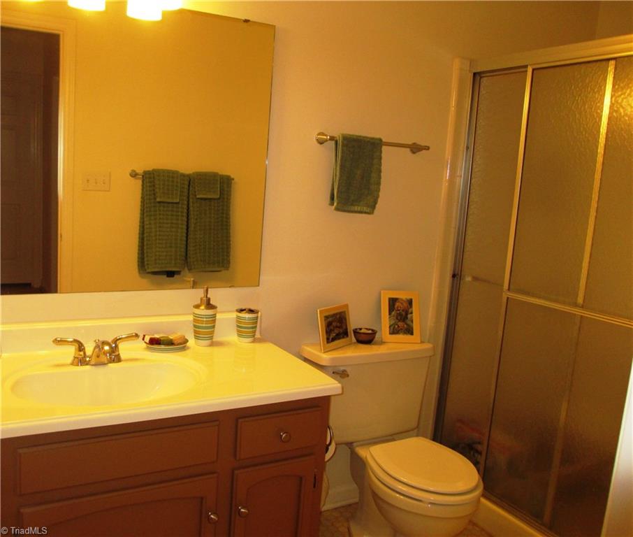 5002 Tower Road, Unit B Greensboro, NC 27410 - Photo 13 of 16 Gallery Image 13