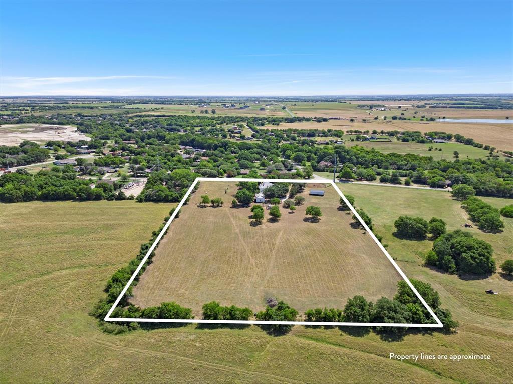 1004 South Old Temple Road Lorena, TX 76655 - Photo 36 of 40 Drone / aerial view featuring a rural view