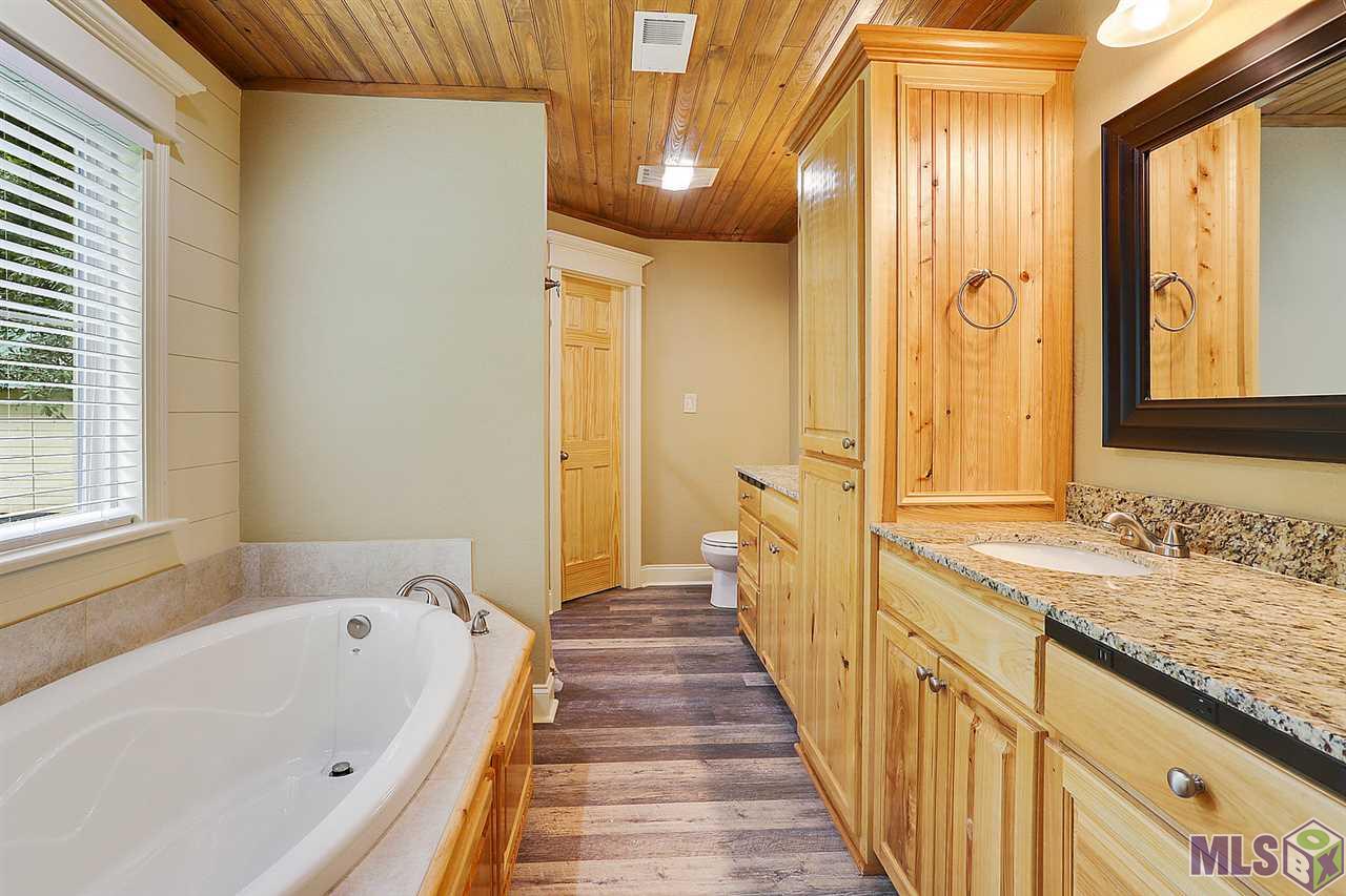 6668 Port Hudson-Pride Road Slaughter, LA 70777 - Photo 10 of 16 Gallery Image 10
