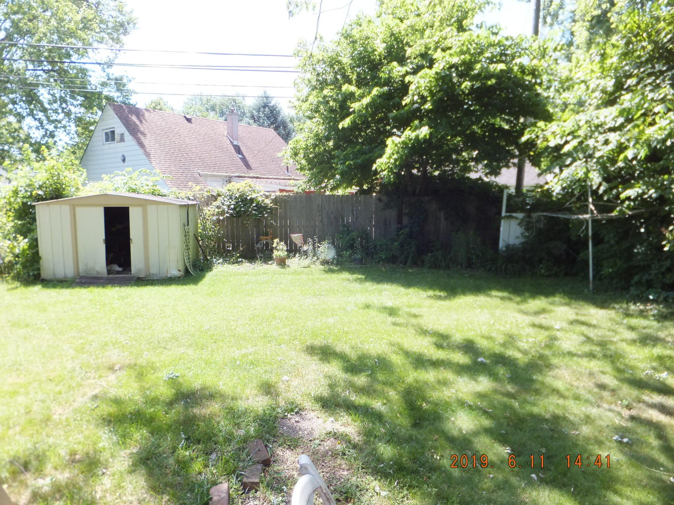 549 Beechwood Road Columbus, OH 43213 - Photo 3 of 9 Gallery Image 3