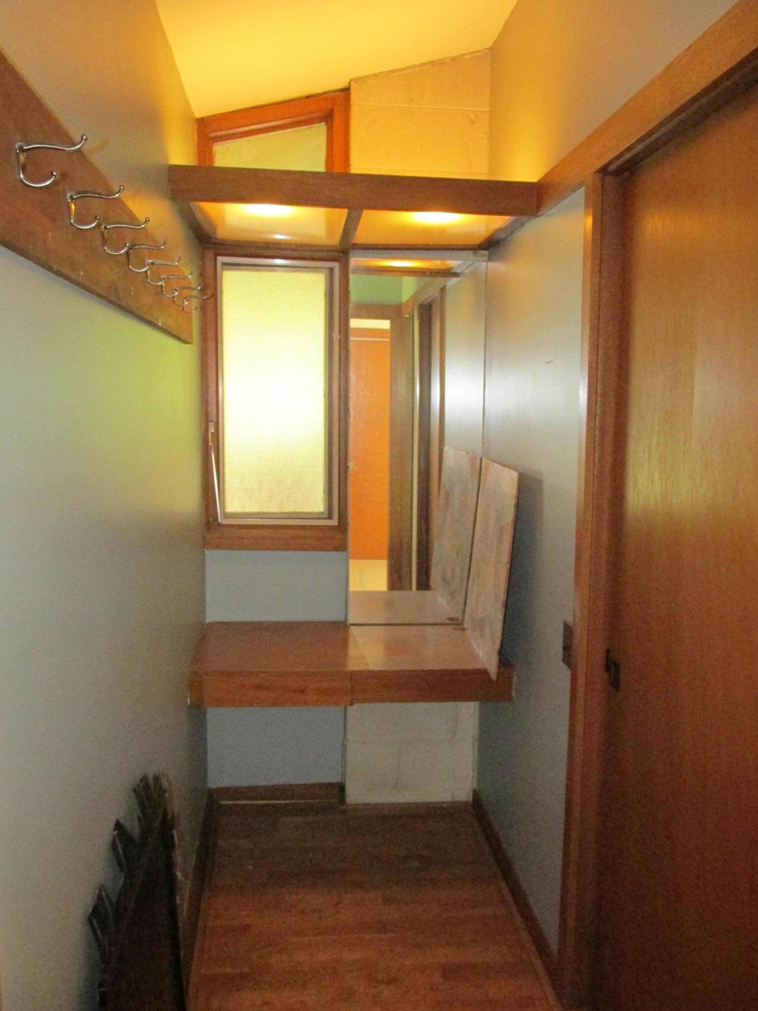 45 Pocono Road Columbus, OH 43235 - Photo 9 of 25