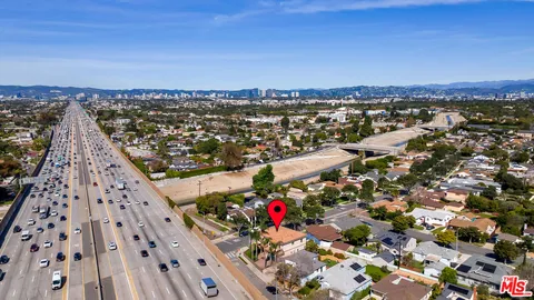 $2,000,000 | 5136 Berryman Avenue, Culver City, CA 90230