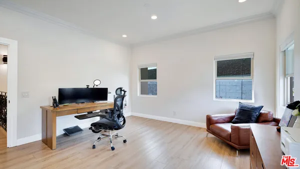 $2,000,000 | 5136 Berryman Avenue, Culver City, CA 90230