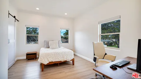 $2,000,000 | 5136 Berryman Avenue, Culver City, CA 90230