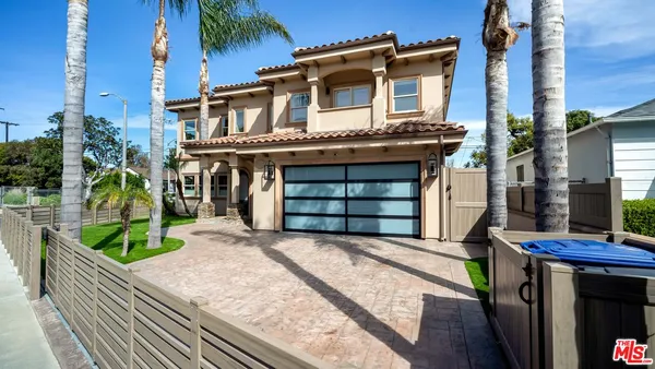 $2,000,000 | 5136 Berryman Avenue, Culver City, CA 90230