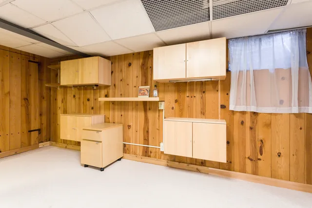 $3,200 | 1301 North Northwest Highway, Park Ridge, IL 60068