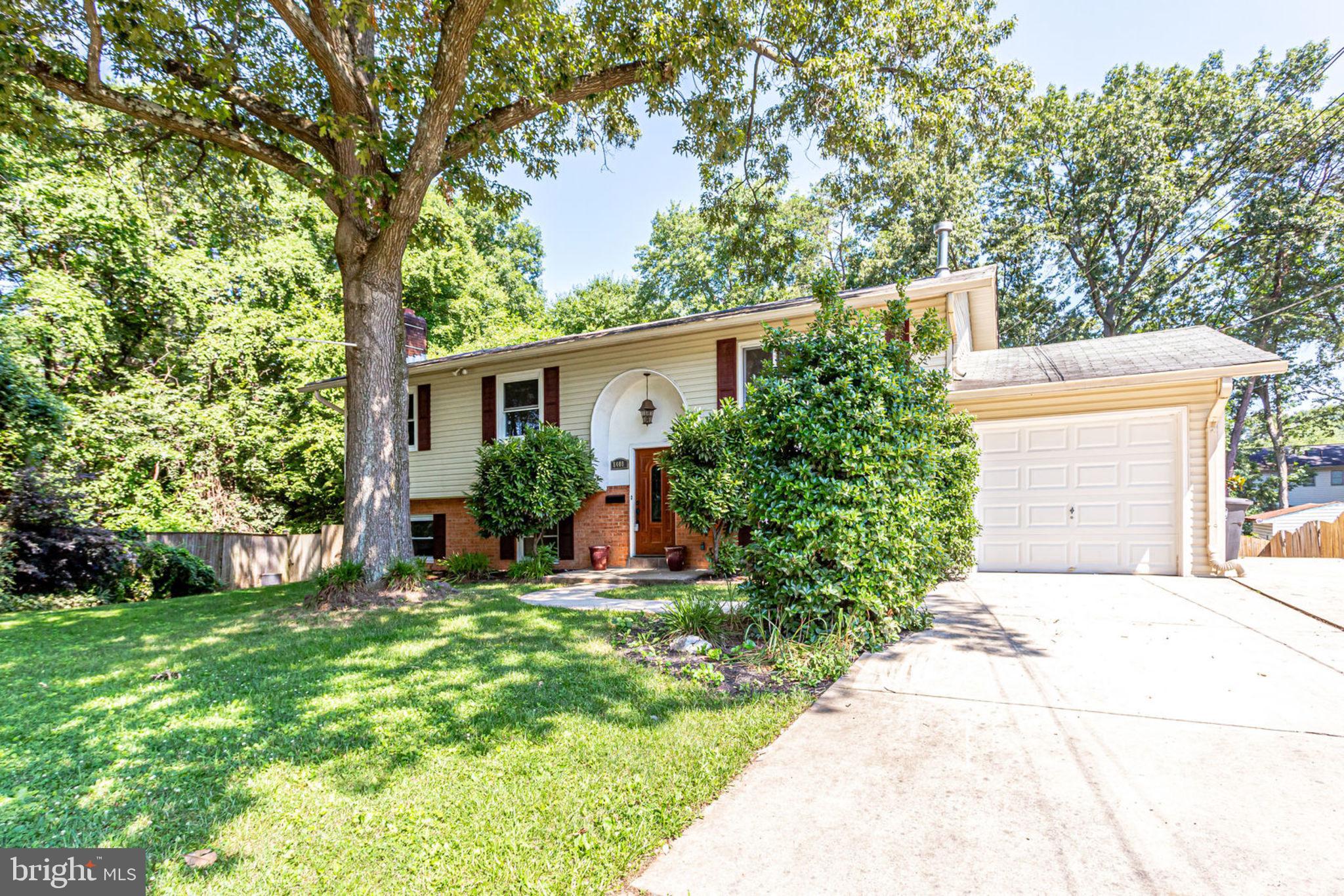 8408 Chervil Road Lanham, MD 20706 - Photo 21 of 31 Exterior Front