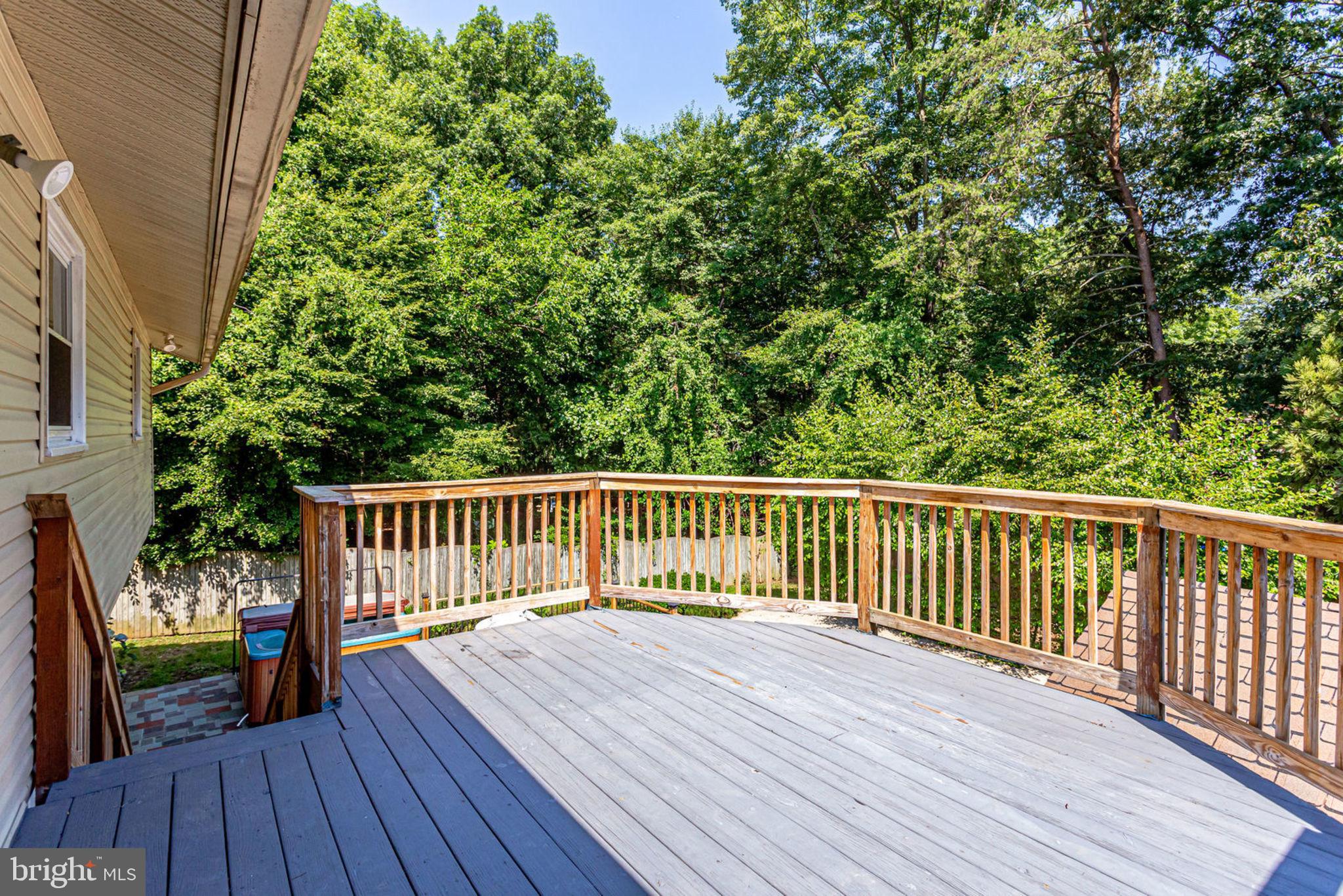8408 Chervil Road Lanham, MD 20706 - Photo 27 of 31 Exterior Rear Deck