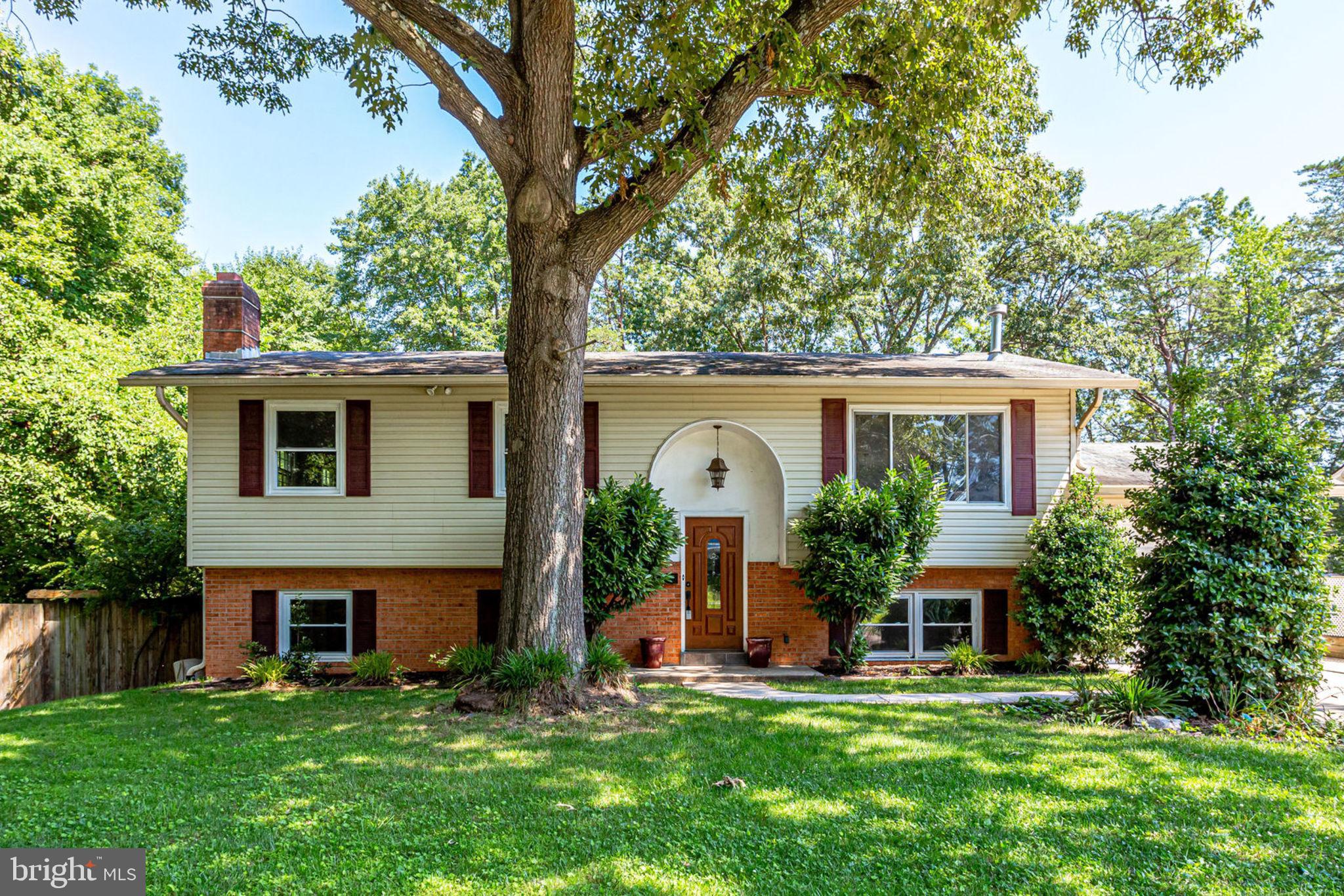 8408 Chervil Road Lanham, MD 20706 - Photo 10 of 31 Exterior Front