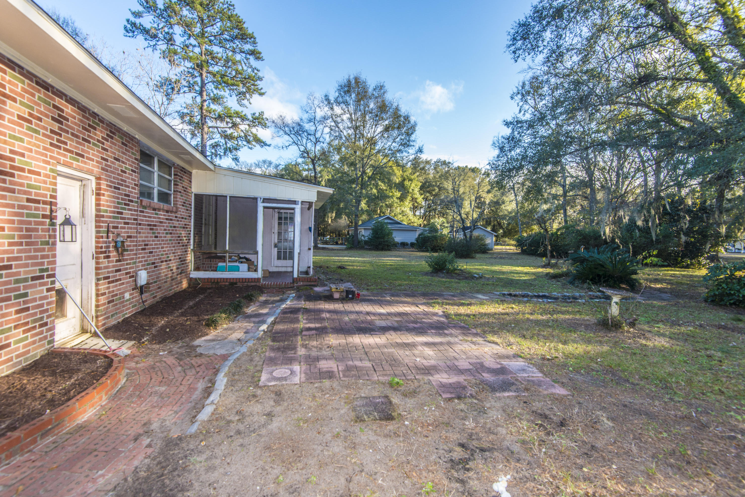 2070 River Road Johns Island, SC 29455 - Photo 4 of 34 _DSC3600