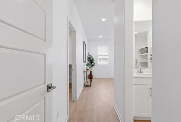 $658,888 | 6914 Stonecrop Lane, Fontana, CA 92336