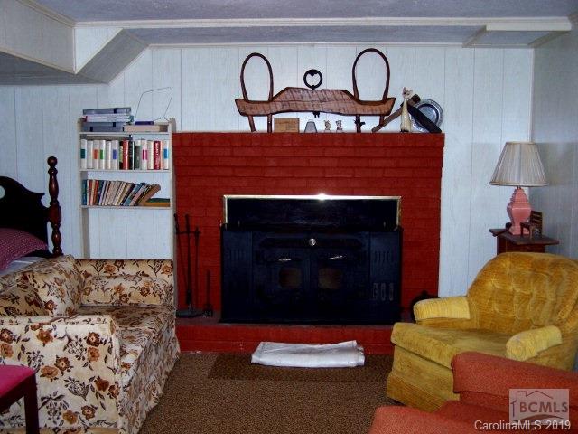 5122 Jenkins Road Morganton, NC 28655 - Photo 19 of 27