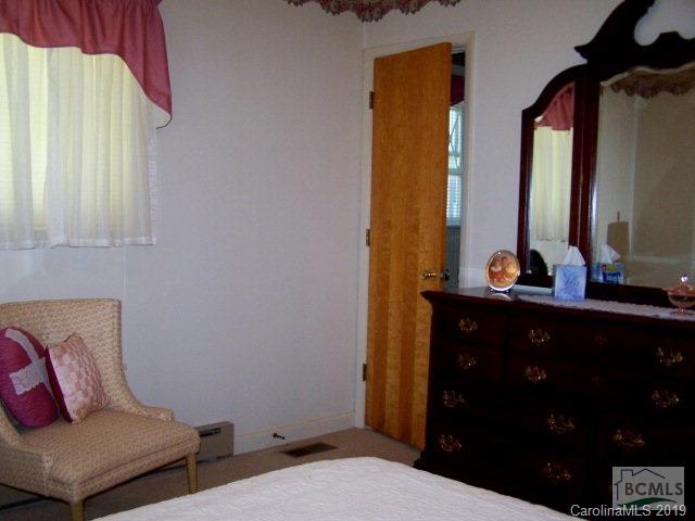 5122 Jenkins Road Morganton, NC 28655 - Photo 7 of 27
