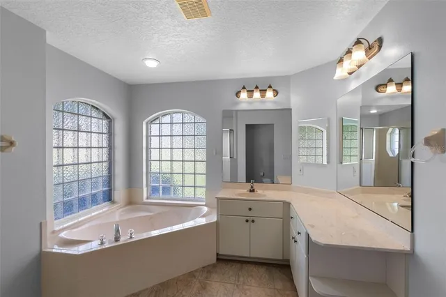 $1,800 | 26908 Honeymoon Avenue, Leesburg, FL 34748