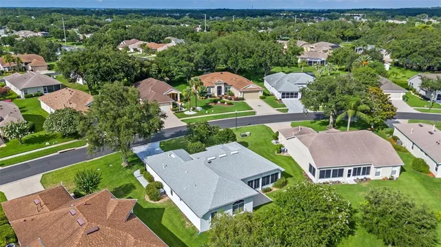 $1,800 | 26908 Honeymoon Avenue, Leesburg, FL 34748