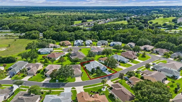 $1,800 | 26908 Honeymoon Avenue, Leesburg, FL 34748