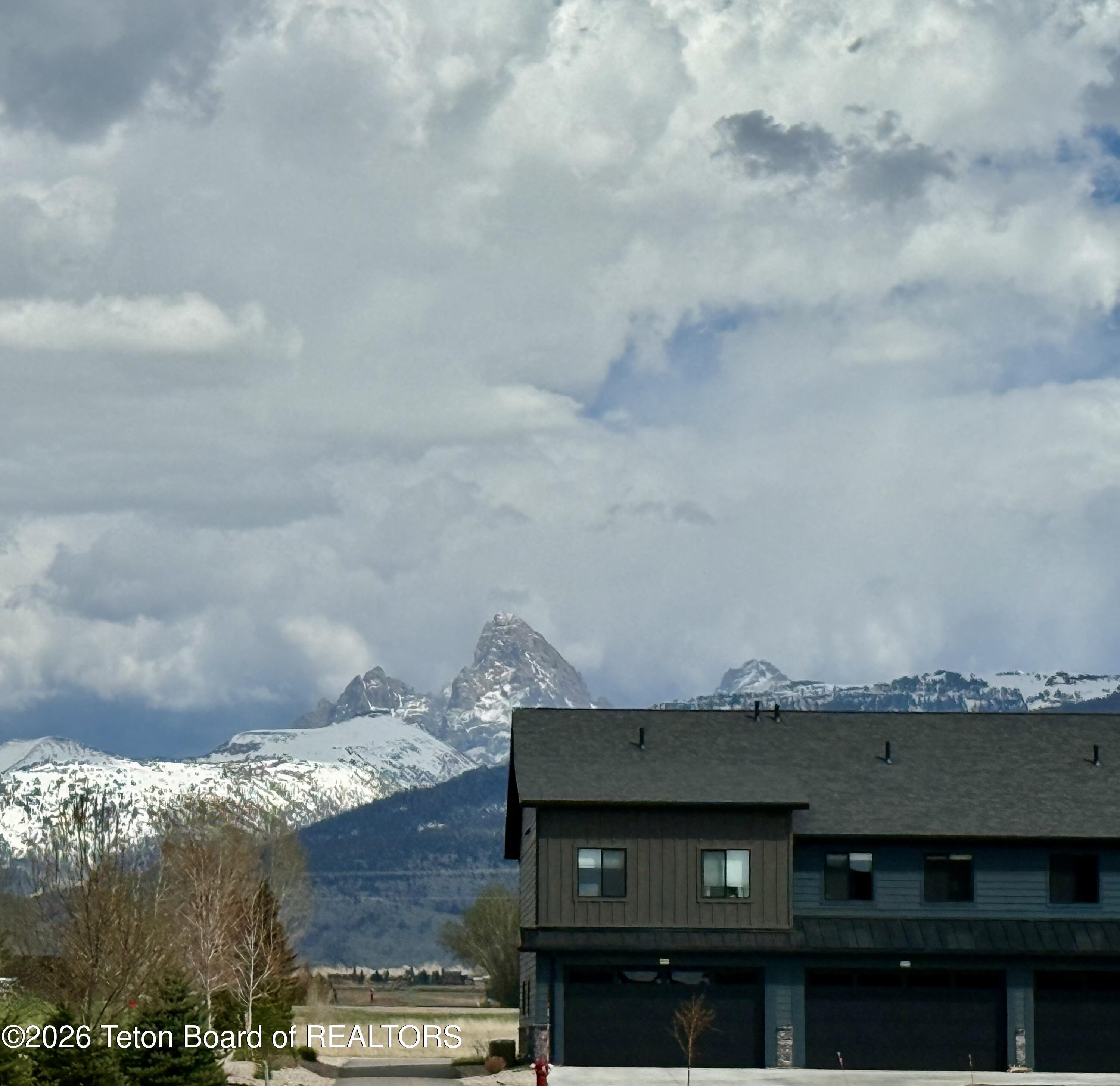 1628 Hubbard Way Driggs, ID 83422 - Photo 33 of 43 IMG_1919