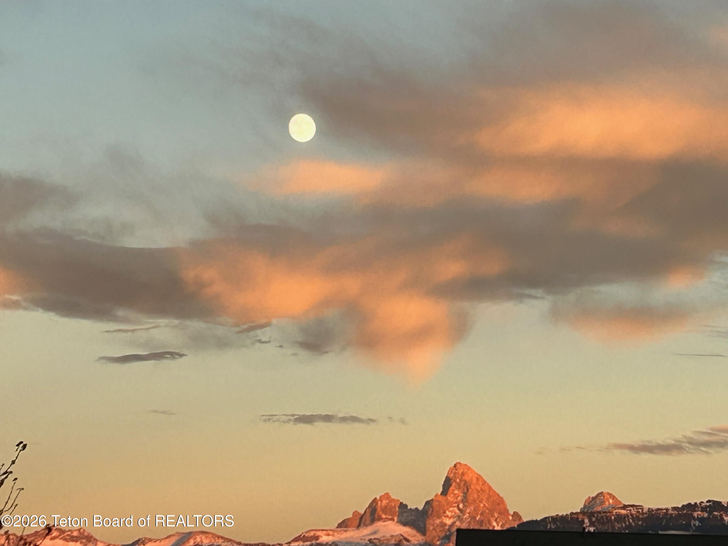 1628 Hubbard Way Driggs, ID 83422 - Photo 40 of 43 IMG_4473