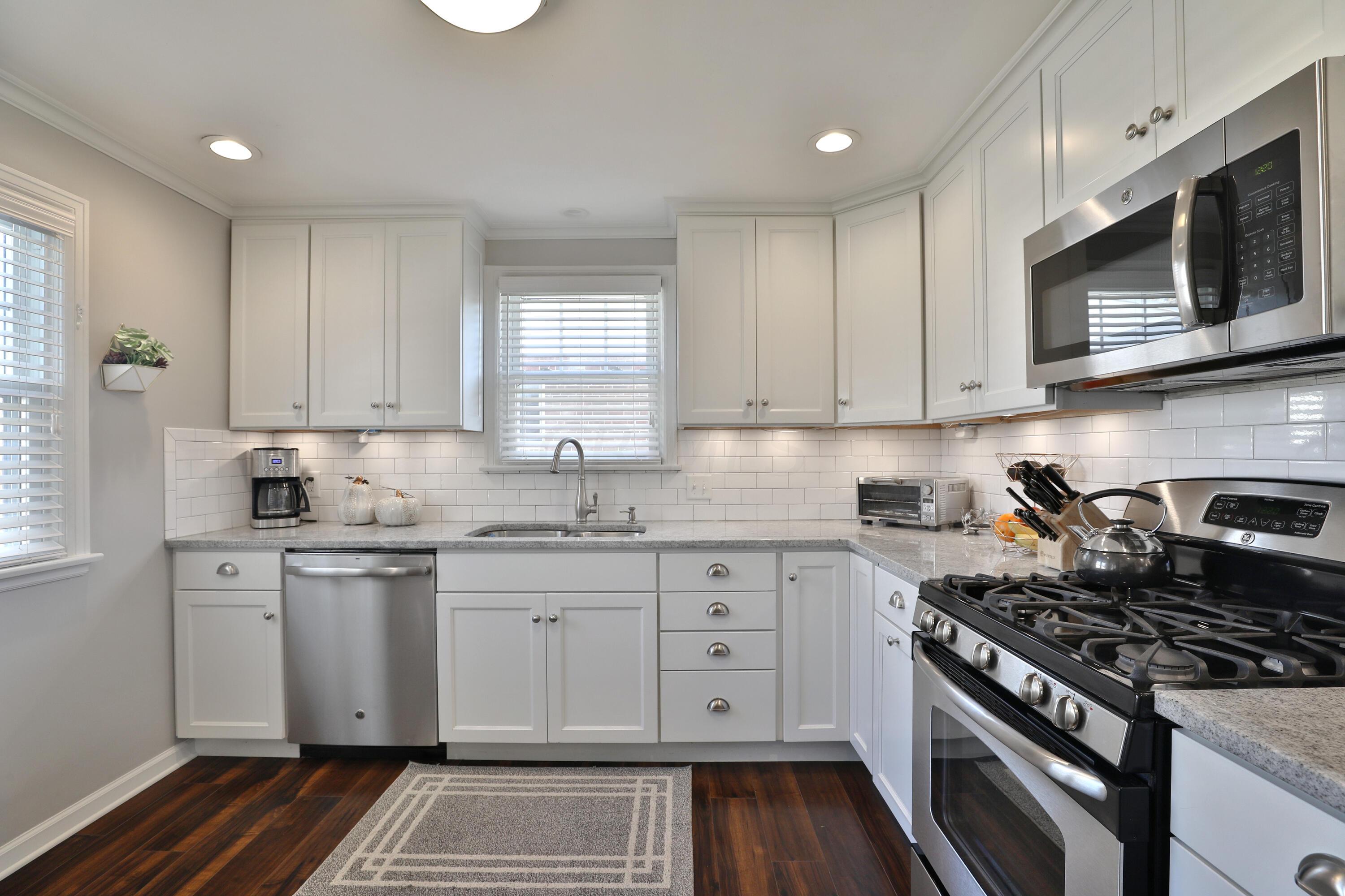 68 Nottingham Road Columbus, OH 43214 - Photo 14 of 47 68-Nottingham-14