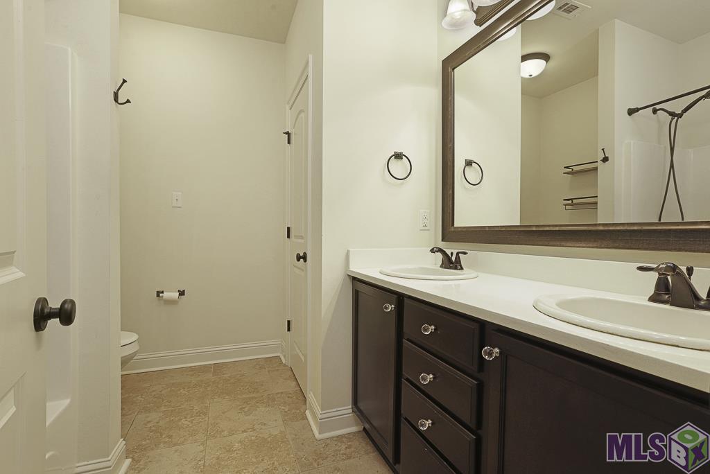 17848 Waterloo Drive Baton Rouge, LA 70817 - Photo 14 of 28